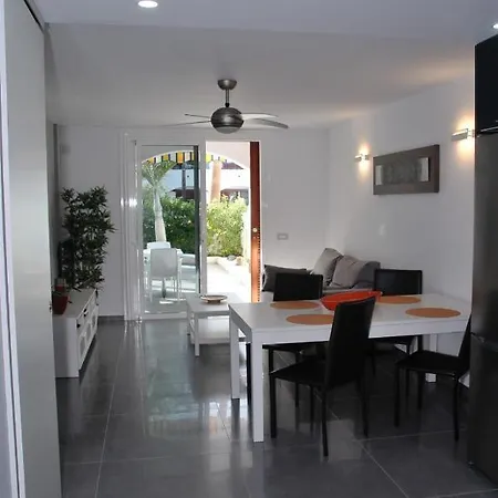 Apartment House Vittoria Parque Santiago
